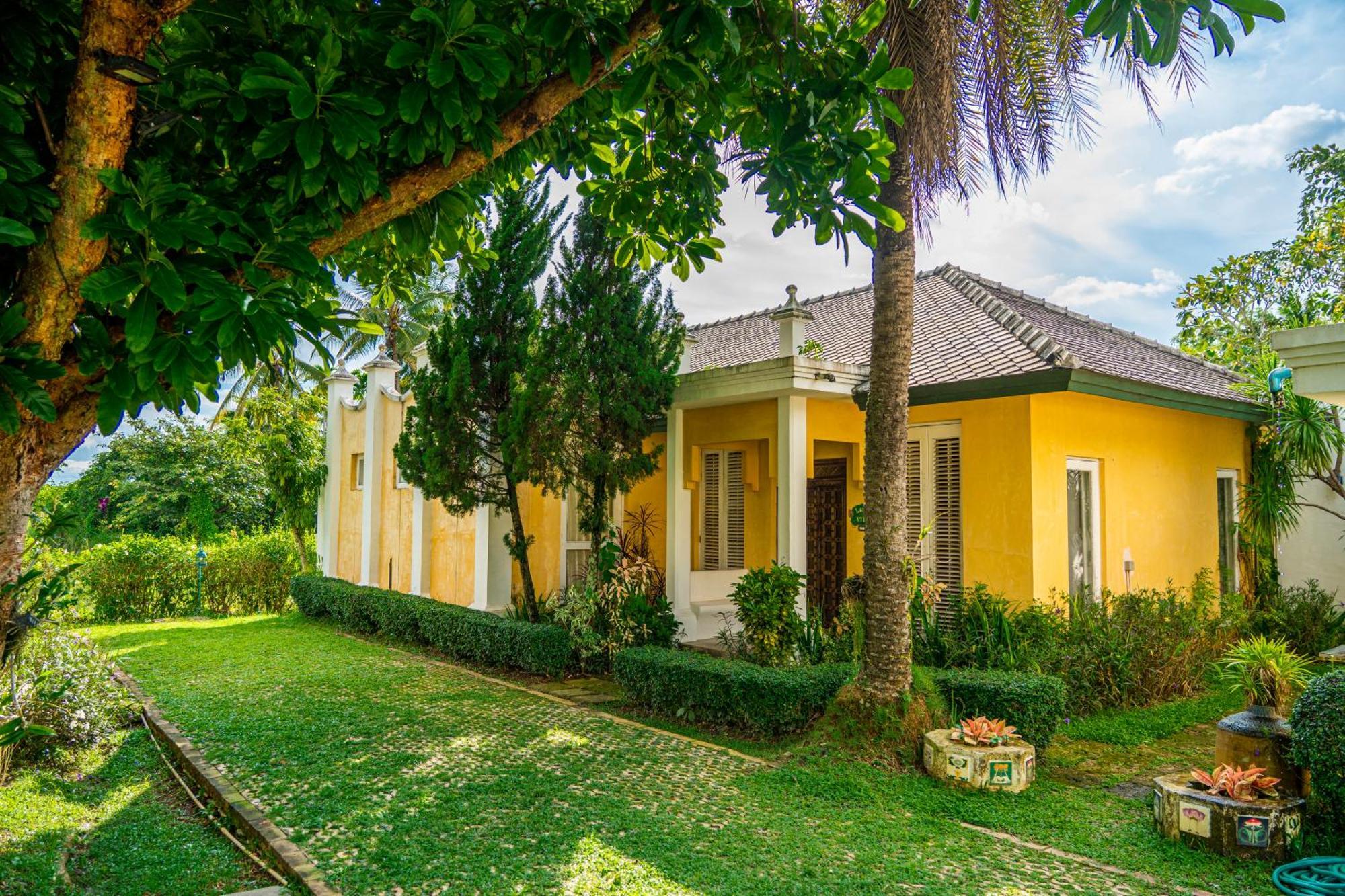 Rosario Oasis Resort Sha Plus Chiang Mai Esterno foto